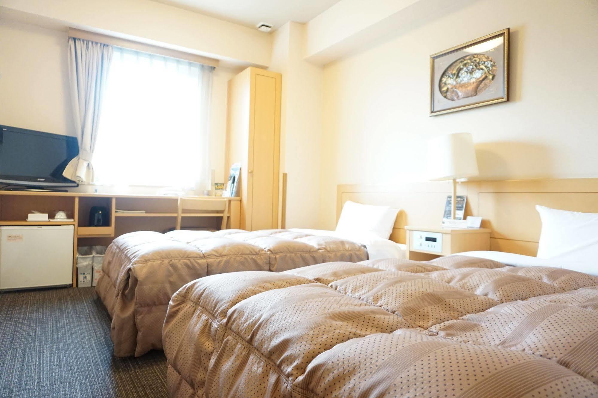 פוקואוקה Hotel Route-Inn Hakata Ekimae -Hakataguchi- מראה חיצוני תמונה